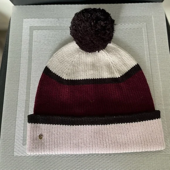 KATE SPADE NWOT AUTHENTIC RARE COLOR BLOCK 100% ACRYLIC POM POM DESIGN BEANIE - Picture 6 of 9